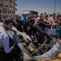 المسيرات لا تهدأ.. 3 شهداء في غارات إسرائيلية منفصلة على غزة والجمود يخيّم على محادثات التهدئة