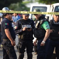 مقتل زعيم كارتل مخدرات يشعل موجة عنف بالمكسيك ويوقف رحلات جوية وتحذيرات دولية عاجلة