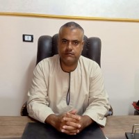 أبواللوز لوزير الزراعة: اضرب بيد من حديد ونحن معك حفاظا على المال العام 