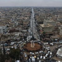 الجيش السوري يفرض سيطرته على الطبقة وسد الفرات ويضيّق الخناق على «قسد» في الرقة