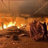 قصف جوي يستهدف مستشفى شهداء الأقصى.. استشهاد مزارع ووقوع ضحايا باعتداءات إسرائيلية متواصلة في قطاع غزة