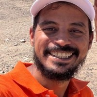 محمود عطية.. يصنع مستقبل السياحة المستدامة ويحفظ ذاكرة التراث البدوي