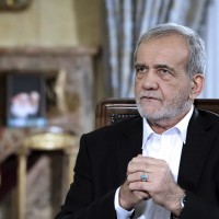 الرئيس الإيراني: الوقت الحالي الأمثل للتوصل إلى اتفاق والظروف الراهنة فرصة لتسوية القضايا عبر الحوار