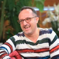 بعد واقعة الإساءة.. شريف مدكور: القانون مهم.. ولكن الإنسانية أهم