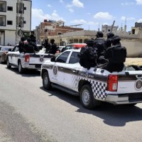 استنفار أمني بمحيط ”الأمويين” في دمشق.. الأمن السوري يطارد ”سيارة مجهولة” ويكشف حقيقة اغتيال العميد الدباغ