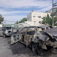 زلزال أمني يهز دمشق.. مقتل جندي وإصابة 23 في تفجير سيارة مفخخة قرب مبنى وزارة الدفاع وتحركات عسكرية عاجلة لمحاصرة الإرهاب