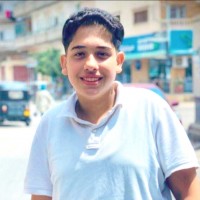 الصحفي وسام الجمال يهنيء أحمد محمد زكريا نجاحه في الثانوية العامة