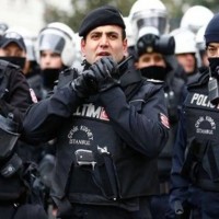 تركيا تشن حملة أمنية واسعة وتوقف 119 مشتبهاً بانتمائهم لـ ”داعش” في 30 محافظة