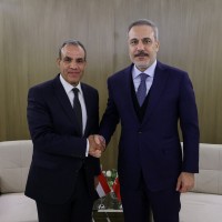 مباحثات ساخنة في جوهانسبرج: مصر وتركيا تضعان خريطة تعاون جديدة وزيارة مرتقبة لإردوغان للقاهرة