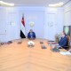 الرئيس السيسي يوجه بالسرعة والدقة في المشروعات القومية ويشيد بعطاء القوات المسلحة