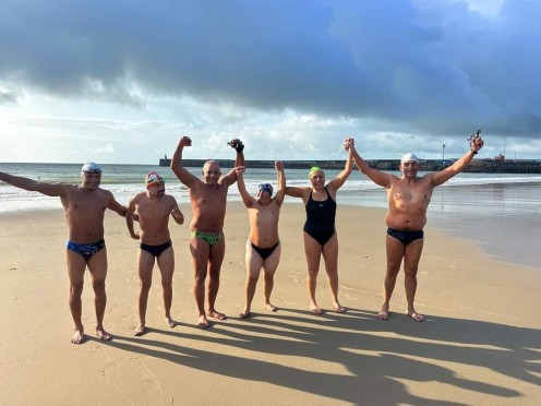 فجر اليوم  انطلاق محاولة تتابع عبور بحر المانش في انجلترا 