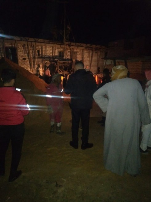 تنفيذ حملة إيقاف أعمال بناء بدون ترخيص بمنطقة الكيلو 10 شرق مدينة مرسي مطروح