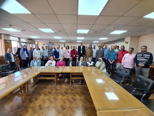 دور العامل في المنشآت الخدمية بالجمهورية الجديدة ندوة لمركز اعلام وسط الاسكندرية