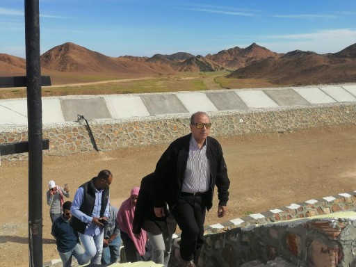 رئيس مرسى علم يتفقد المدفن الصحي الآمن وتطوير المعالم السياحية بالمدينة