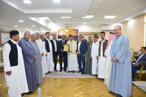 درع جمعية القبائل العربية   للواء خالد شعيب محافظ مطروح