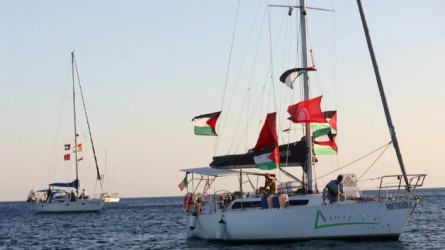 إسرائيل تعترض 13 قارباً من «أسطول الصمود»… و30 آخرون يواصلون الإبحار نحو غزة