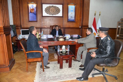 محافظ مطروح يقرر زيادة سعر تعريفة ركوب سيارات الأجرةالداخلية وبين المحافظات ١٥% 