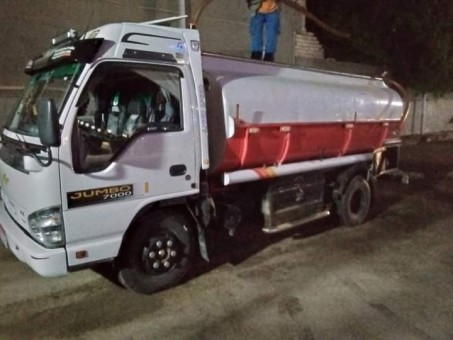 ضبط سيارة تحمل 9 طن تقاوي قمح غير مصرح بتداولها و ( 8 طن ) سولار قبل البيع بالسوق السوداء بمطروح