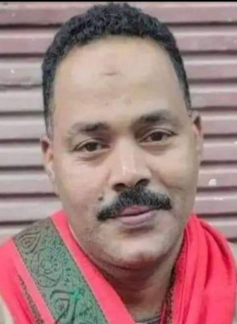 بروفايل مداح الأبواب” حسين الزينبى ”