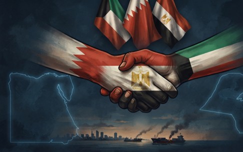 الكويت والبحرين تدينان استهداف سفينتين بميناء دمياط وتؤكدان التضامن الكامل مع مصر