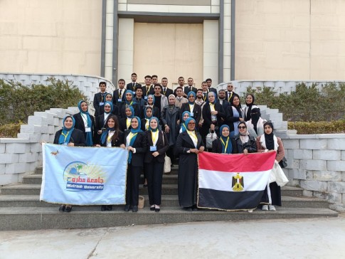 طلاب جامعة مطروح يزورون معرض القاهرة الدولي للكتاب