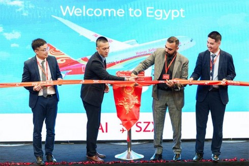 21يناير | «هاينان الصينية» تدشن أولى رحلاتها من مدينة شينزن إلي القاهرة