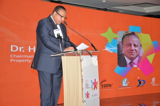 د.هشام عزمى: التمكين الاقتصادى ليس خيارا بل ضرورة لمواجهة التحديات أمام طريق المرأة المبدعة 