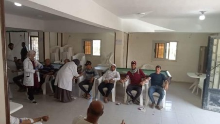 استمرار توافد الشباب علي التبرع بالدم بمركز شباب اليرموك بالقرية ٢٧ بمحافظة مطروح