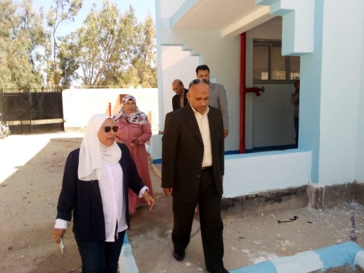 وكيل وزارة  تعليم مطروح يتابع مشروع إعادة تأهيل بعض مدارس العلمين 