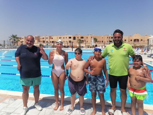 الغردقة واجهة السياحة الرياضية وقبلة السباحين  لتدريبات عبور بحر المانش 