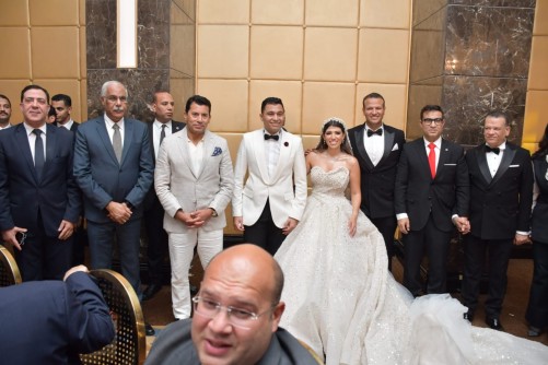 صور.. المستشار محمد عثمان يحتفل بزفاف ابنته وسط لفيف من نجوم الكرة والفن والمجتمع