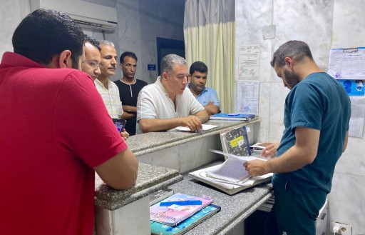 في زيارة مفاجئة وكيل وزارة الصحة بمطروح يحيل المتغيبين دون عذر للتحقيق