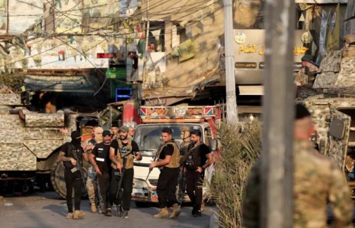 فلسطين تواصل تسليم أسلحة المخيمات إلى الجيش اللبناني