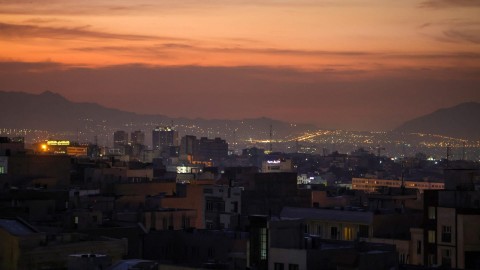 إسرائيل تشن أضخم هجوم على إيران