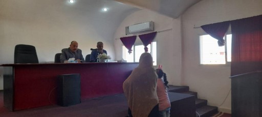 رئيس مدينة القصير يعقد اللقاء الدورى مع المواطنين