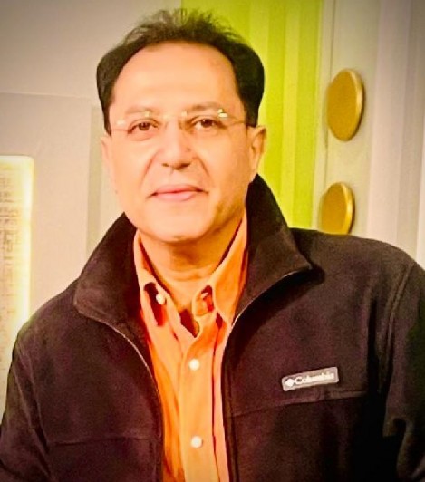 الإعلامي خالد زكريا يكتب: التقدم لايبني بالشعارات بل بإمتلاك الشجاعة في تغيير العادات الخاطئة