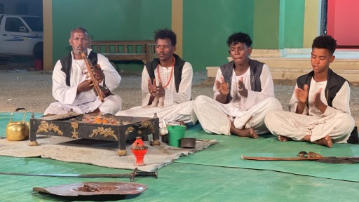 «مصر تغني» يرصد النغم وعادات وتقاليد قبائل البجا في مثلث حلايب والشلاتين