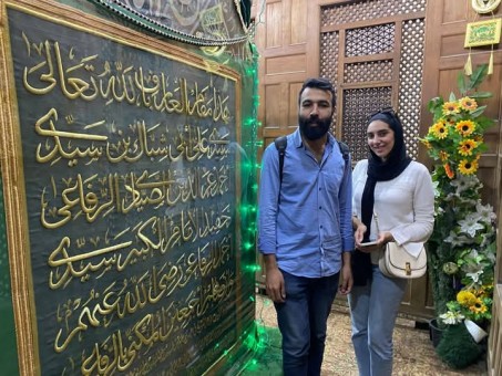 مصفطى زايد يهنيء الشيخ طارق الرفاعي بمناسبة عقد قرانه نجله الشيخ محمود طارق