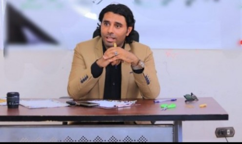 عبدالمنعم ابراهيم يكتب :الذكاء الاصطناعي... مميزاته رهيبة بس ممكن يدمّر مستقبلك!