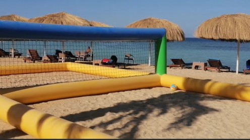 اول شاطئ لدمج ذوى الهمم مع الاصحاء في الغردقة 