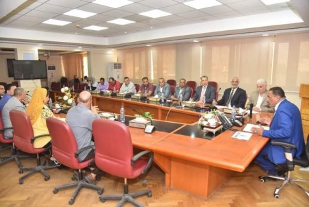 مناقشة الاستعدادات لاستضافة مهرجان التمور الدولى السابع بسيوة تحت رعاية الرئيس عبدالفتاح السيسي 