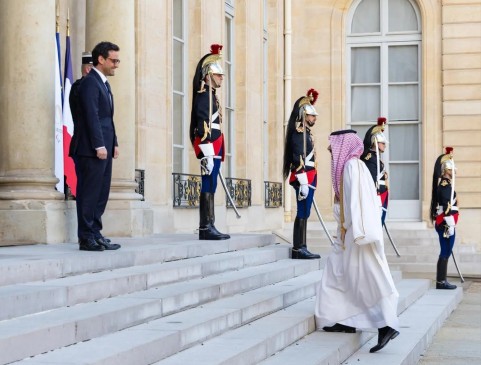 الرئيس الفرنسي يستقبل وفد اللجنة الوزارية المكلف من القمة العربية الإسلامية بشأن غزة برئاسة وزير الخارجية السعودي