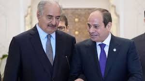 الرئيس السيسي يستقبل المشير خليفة حفتر بمدينة العلمين