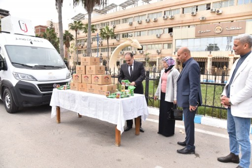 837  كرتونة مواد غذائية للأسر الأولى بالرعاية المستفيدين من برنامج تكافل وكرامة بمطروح