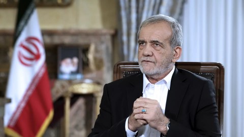 الرئيس الإيراني: الوقت الحالي الأمثل للتوصل إلى اتفاق والظروف الراهنة فرصة لتسوية القضايا عبر الحوار