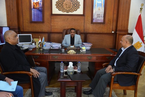 مناقشة تفعيل برتوكول إنشاء فصل تعليم فنى للاستزراع السمكى على مياه الآبار بمطروح