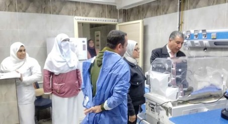 مرور مفاجئ لوكيل وزارة الصحة بمطروح على وحدات الأطفال حديثي الولادة والعناية المركزة بمستشفي الأطفال التخصصي  