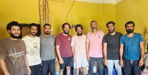 بأوامر الرئاسة.. الإفراج عن 8 بحارة مصريين مختطفين في الصومال وعودتهم القريبة للوطن