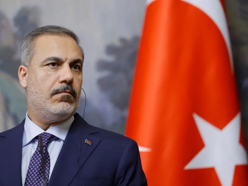 وزير الخارجية التركي يكشف السيناريو الأخطر في سوريا ويحذر من الانفجار القادم