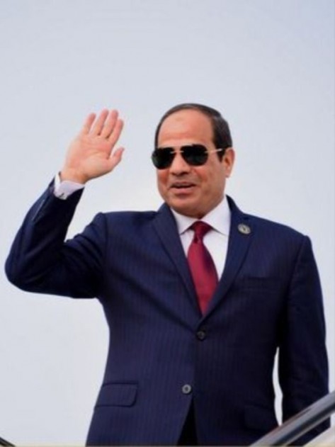 رئيس جامعة مطروح يهنئ فخامة الرئيس السيسي بالذكرى الـ50 لانتصارات أكتوبر المجيدة